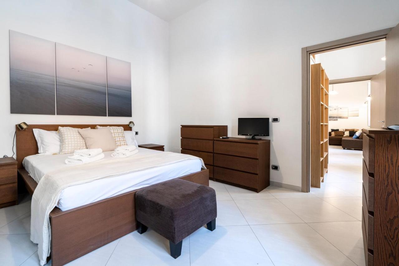 La Casa Di Gio - Stazione & Policlinico Apartment Bari Esterno foto