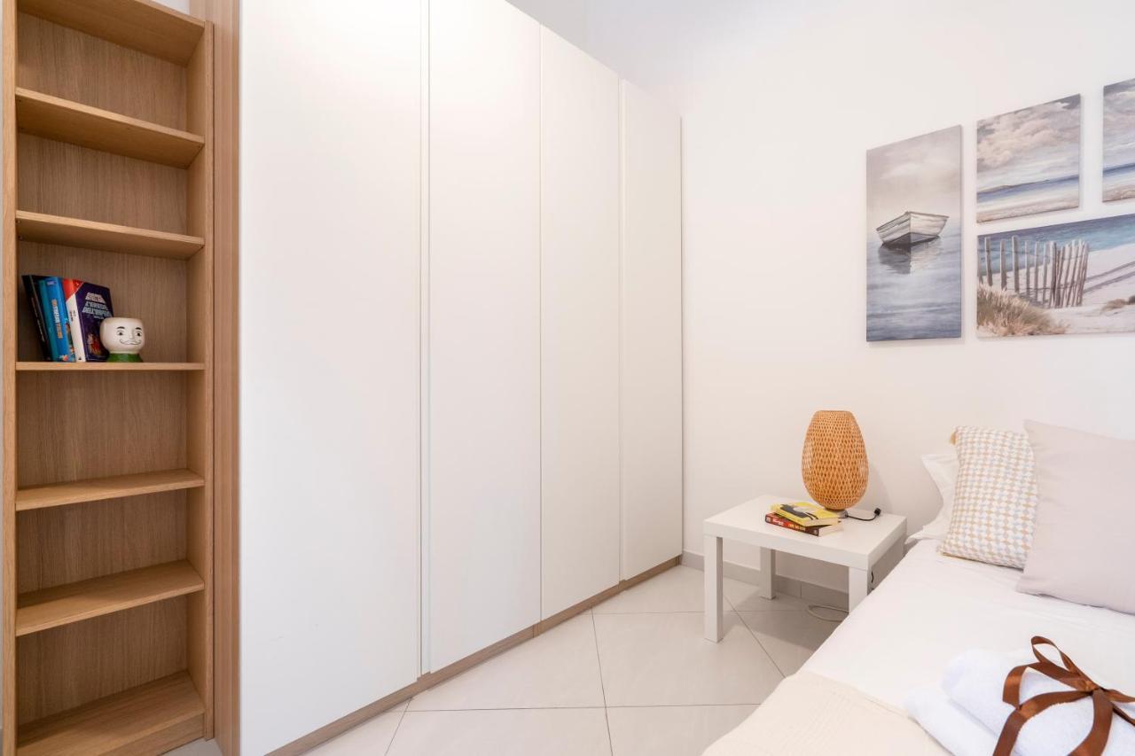 La Casa Di Gio - Stazione & Policlinico Apartment Bari Esterno foto