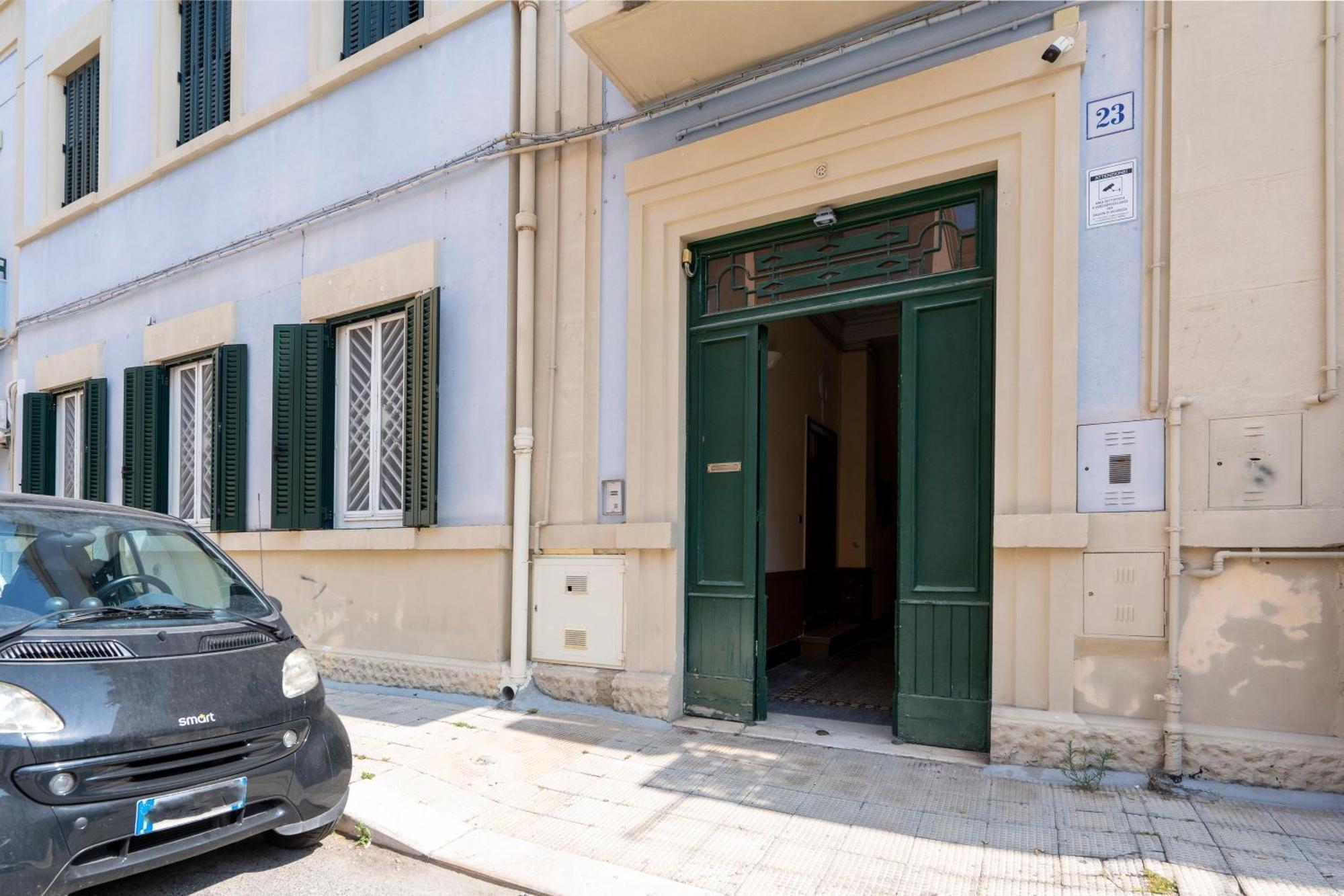 La Casa Di Gio - Stazione & Policlinico Apartment Bari Esterno foto
